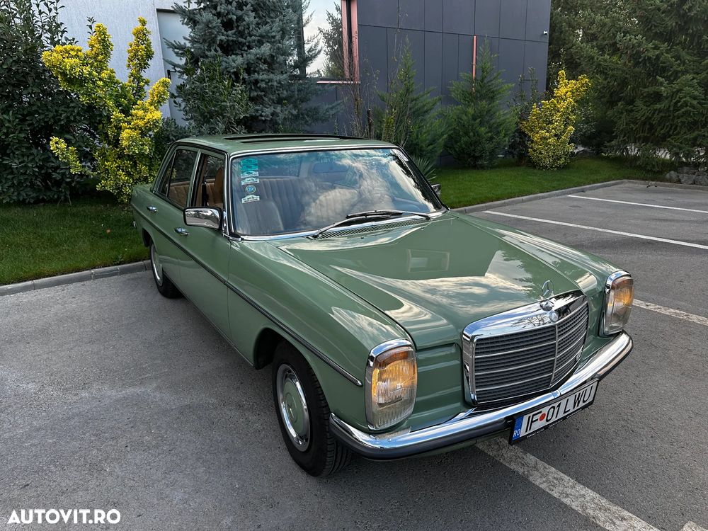 Mercedes-Benz W115 - 15