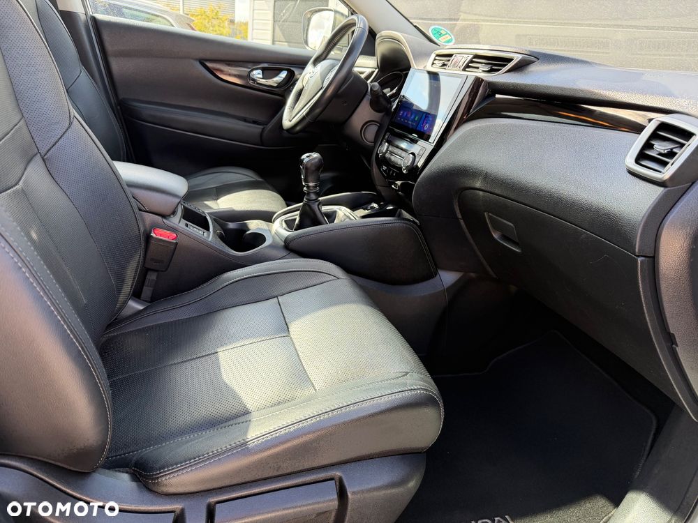 Nissan Qashqai 1.6 DIG-T 360 - 9