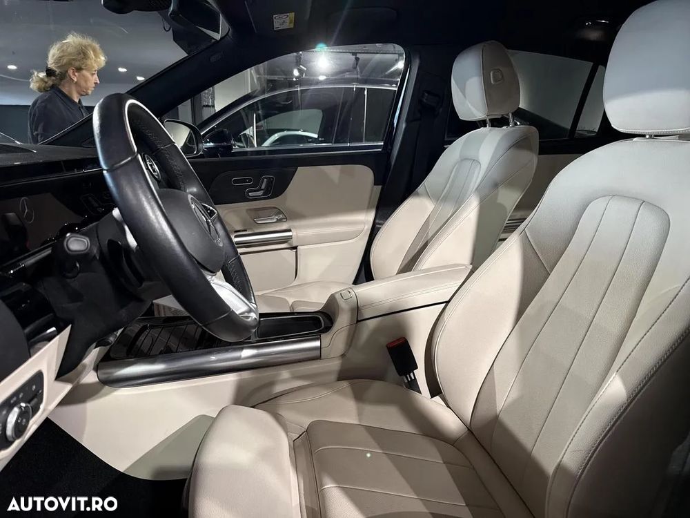 Mercedes-Benz GLA 200 d 4Matic 8G-DCT - 10