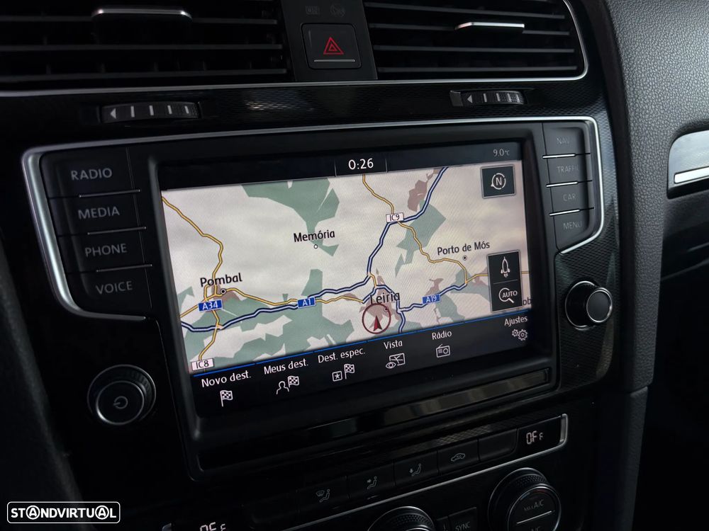 VW Golf 1.4 GTE Plug-in-Hybrid DSG - 13