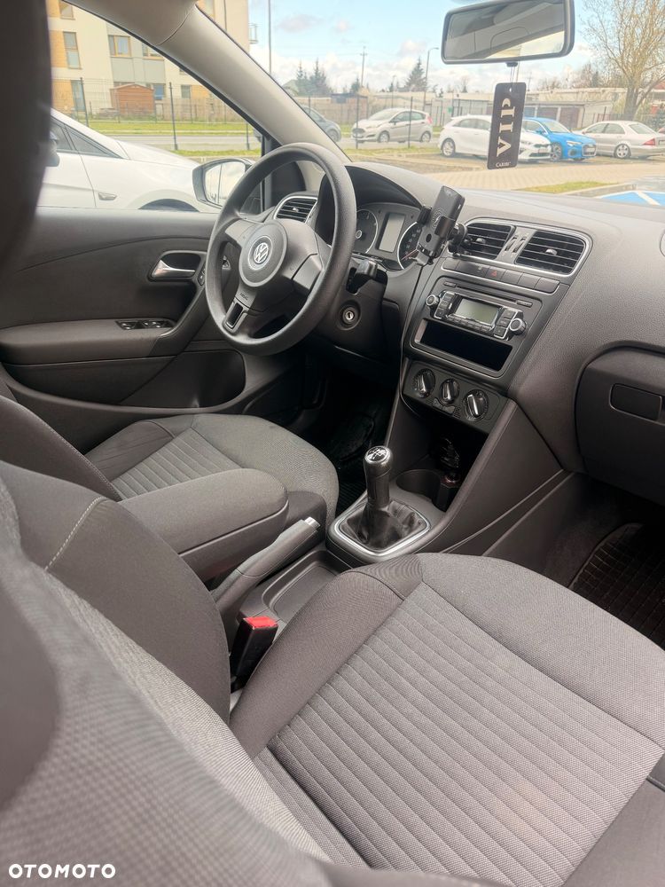 Volkswagen Polo 1.6 TDI DPF Comfortline - 23