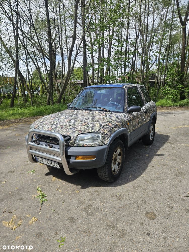 Toyota RAV4 - 2