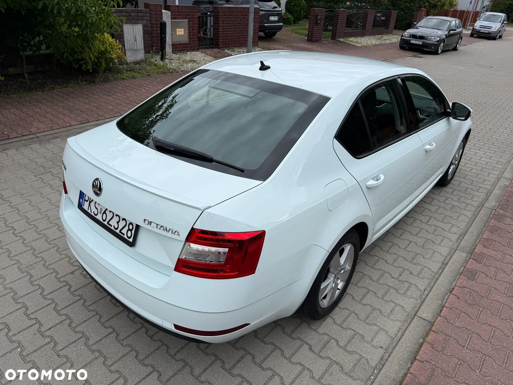 Skoda Octavia 2.0 TDI Style - 22