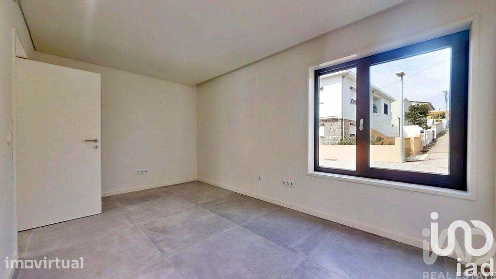 Casa / Villa T4 em Anta e Guetim de 275 m2 - Grande imagem: 5/40