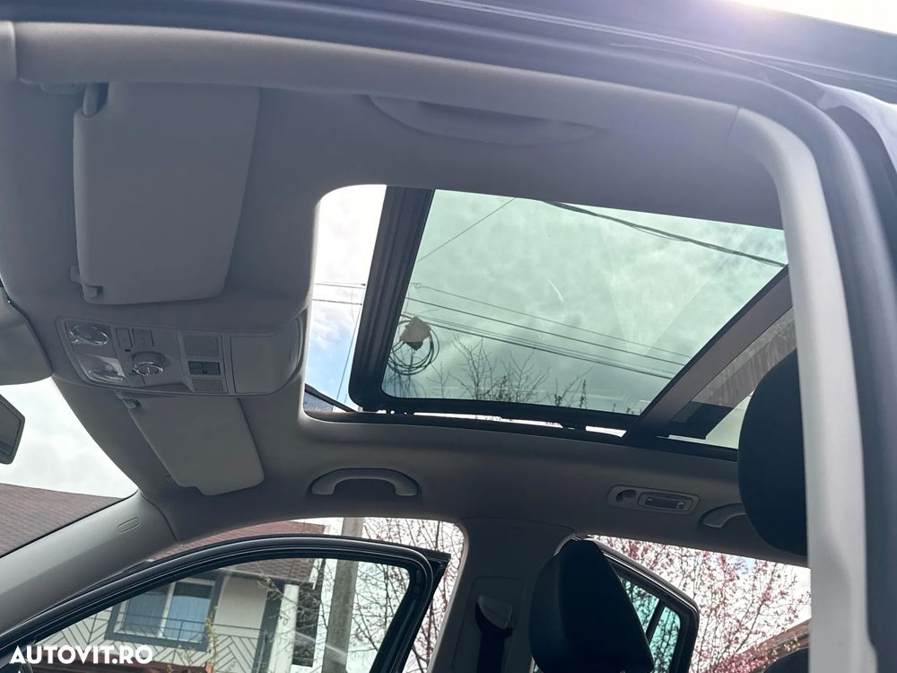 Volkswagen Tiguan 2.0 TDI DPF 4Motion BlueMotion Technology DSG Cup Sport & Style - 18