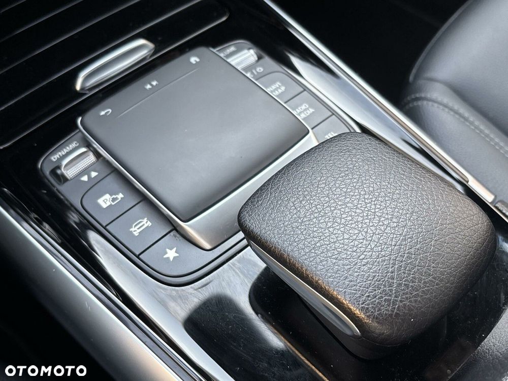 Mercedes-Benz Klasa B 200 4-Matic Progressive 8G-DCT - 23