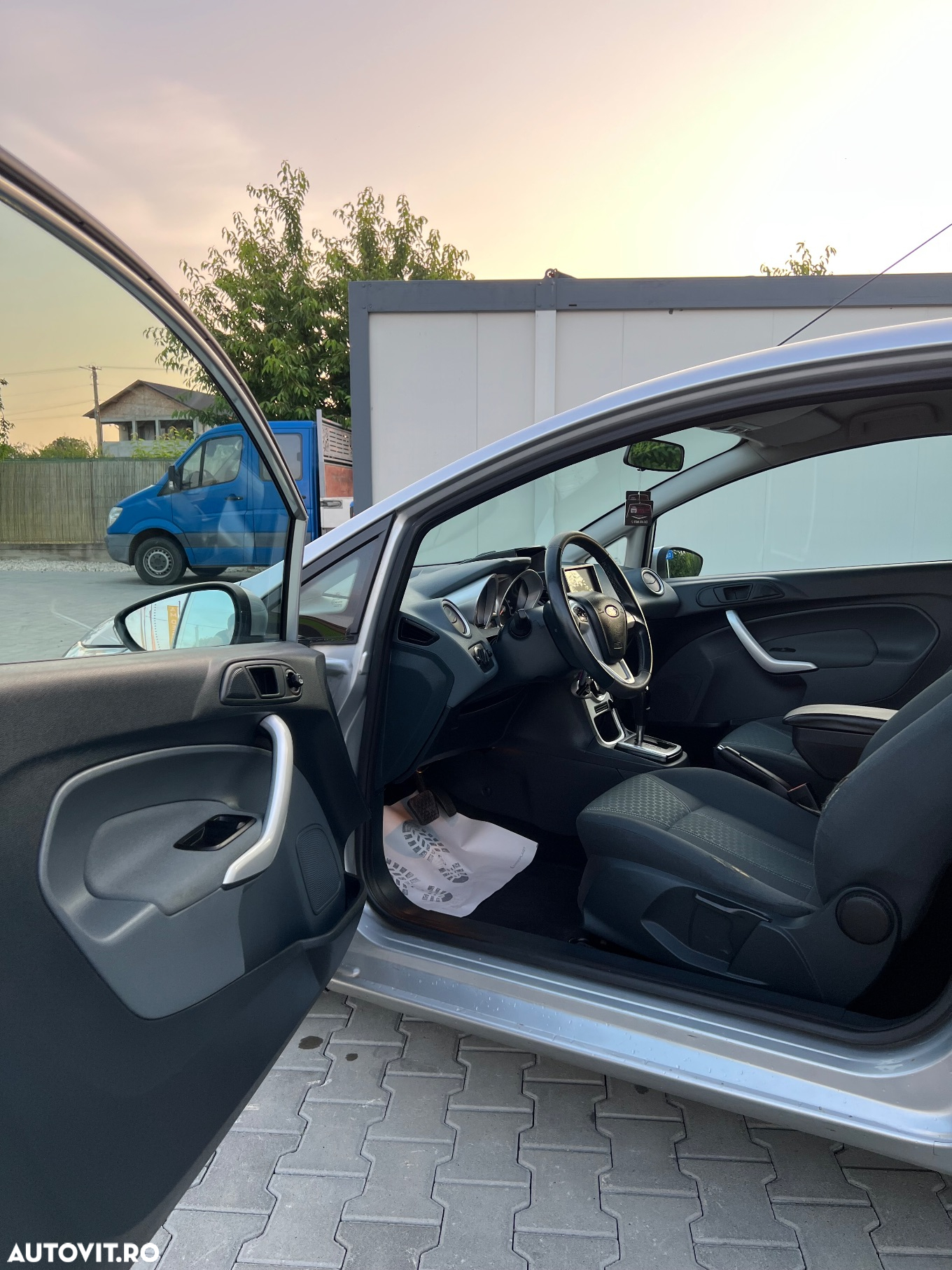 Ford Fiesta - 5