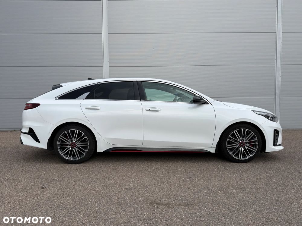 Kia ProCeed 1.6 T-GDI GT DCT - 5