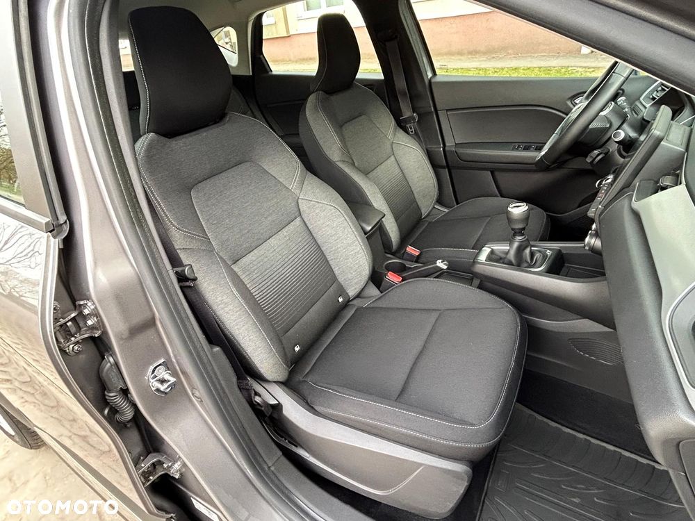 Renault Captur TCe 100 INTENS - 25