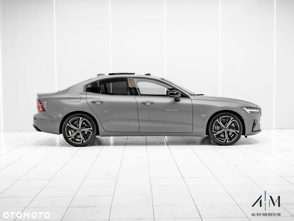 Volvo S60 B5 B AWD Ultimate Dark - 8