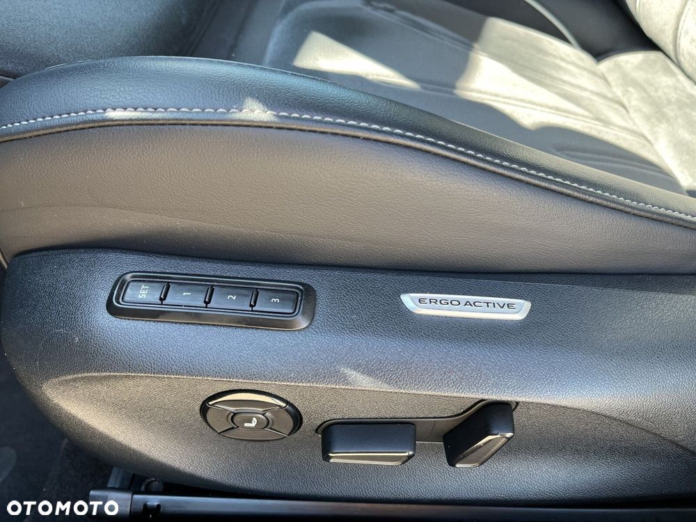 Volkswagen Passat Variant - 12