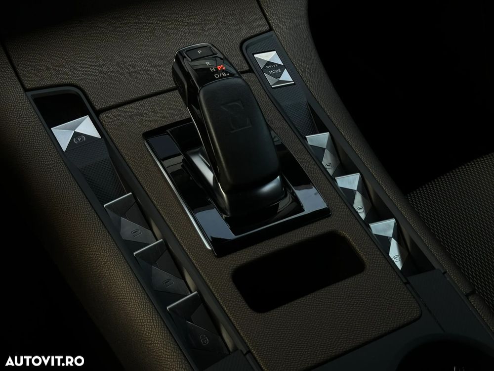 DS Automobiles DS 7 Crossback 1.6 PHeV FWD 225 EAT8 BASTILLE - 20