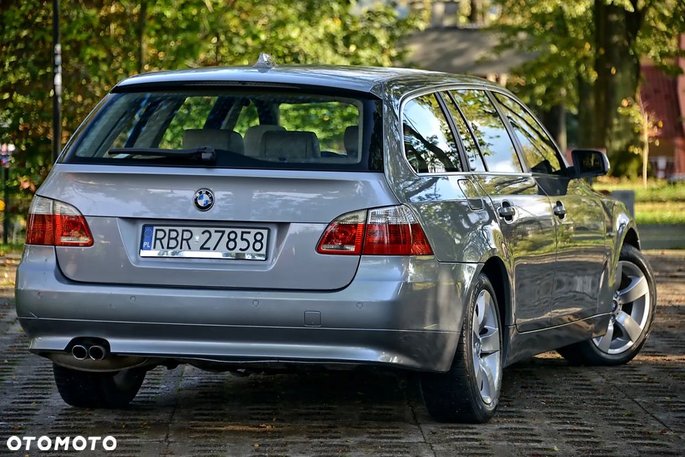 BMW Seria 5 530xd - 6