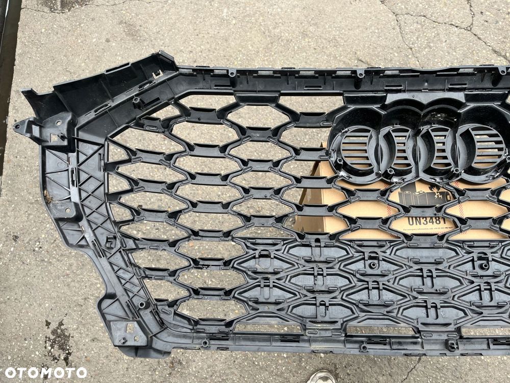 grill atrapa chłodnicy audi q3 ii 83f - 9