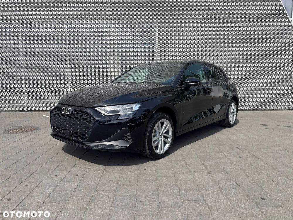 Audi A3 Sportback - 1