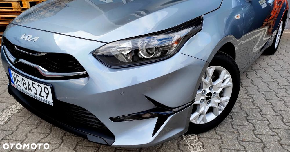 Kia Ceed 1.5 T-GDI M - 26