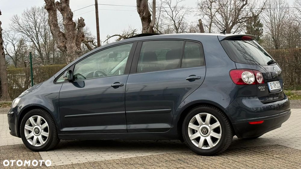 Volkswagen Golf Plus 2.0 TDI Tour Edition - 18