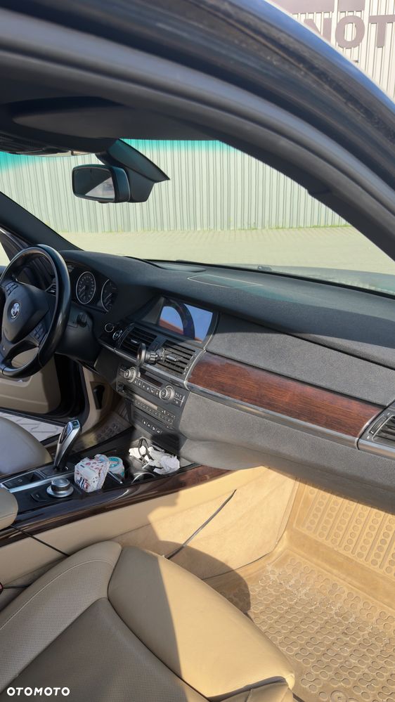 BMW X5 3.0sd xDrive - 21