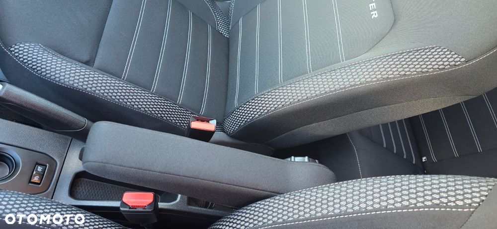 Dacia Duster 1.3 TCe FAP Prestige - 26