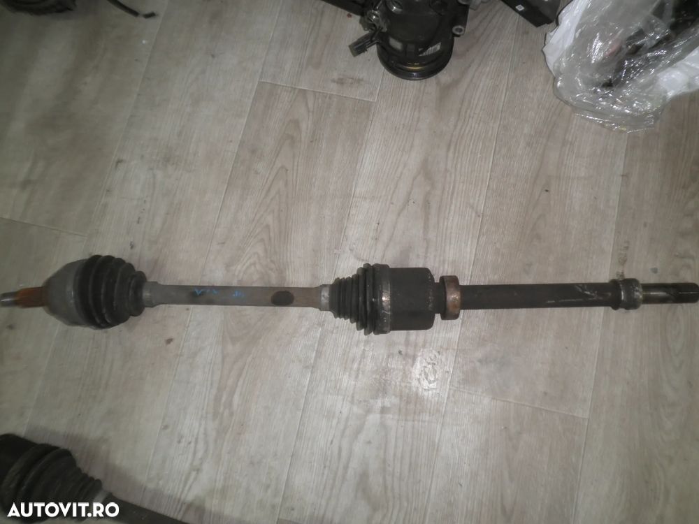 Planetara stanga / dreapta fata Opel Vivaro , Renault Trafic, 1.6 DCI 2016 - 2