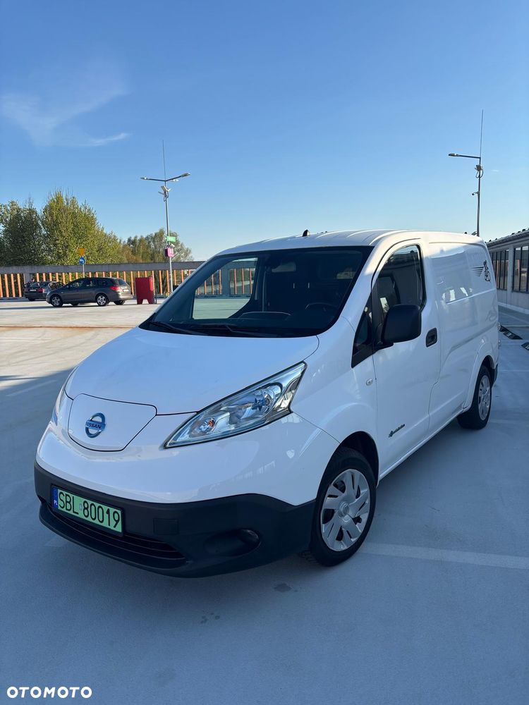 Nissan NV200 Evalia - 9
