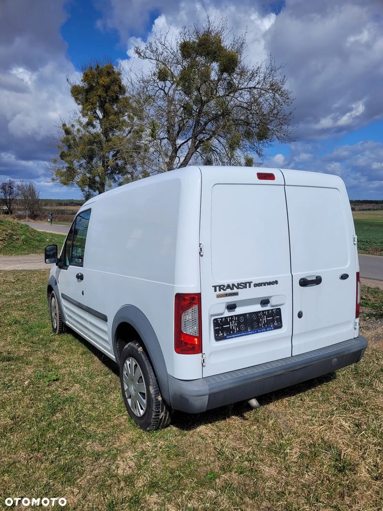 Ford Transit Connect - 4