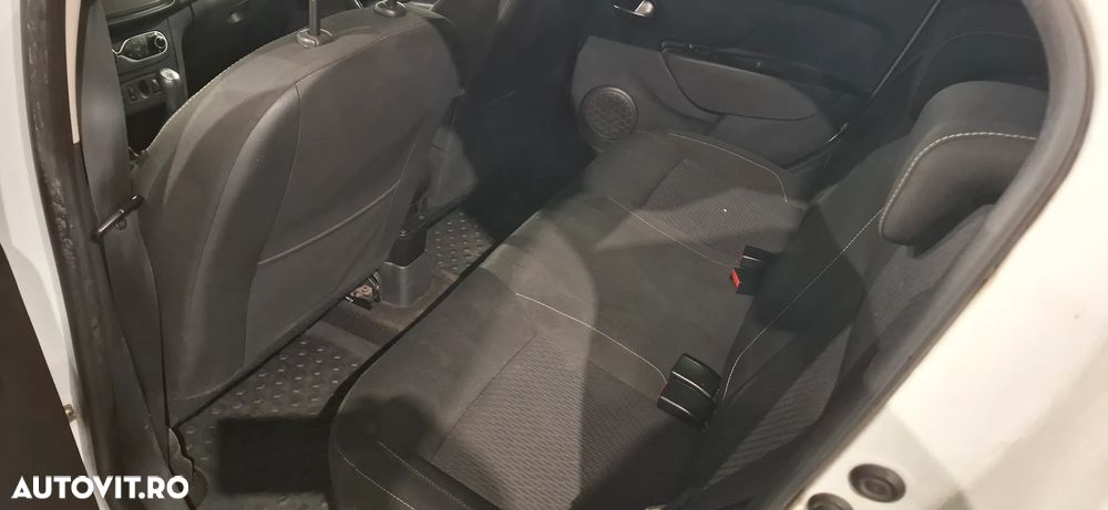 Dacia Logan 0.9 TCe SL Prestige PLUS - 13