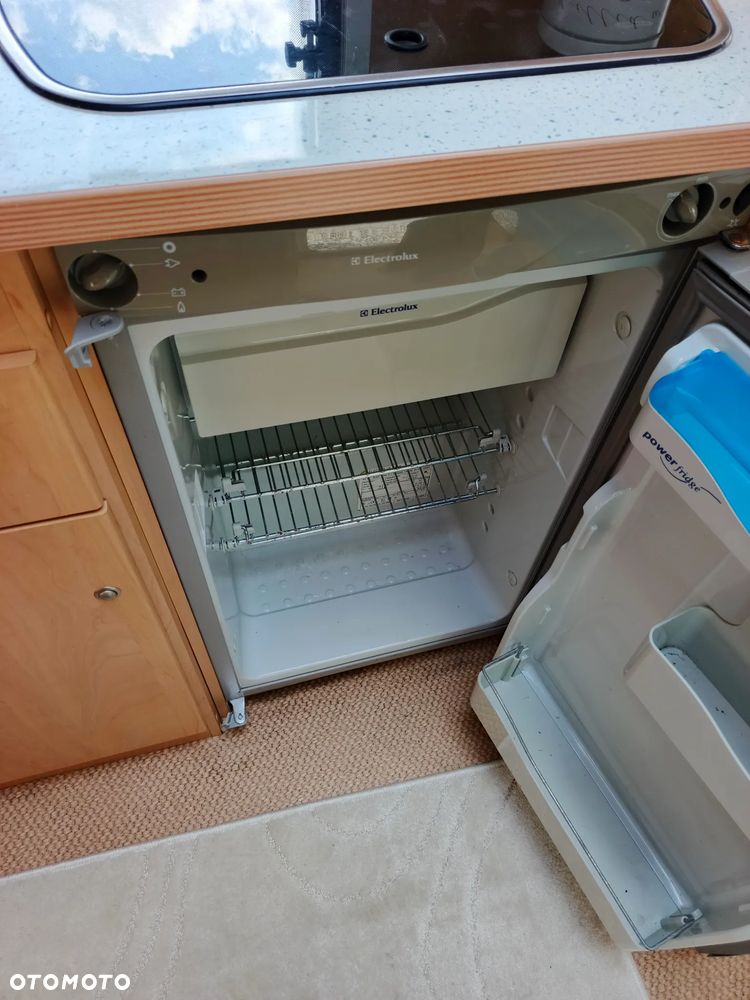 Burstner 530 Markiza Łazienka Prysznic Sucha Zadbana - 22