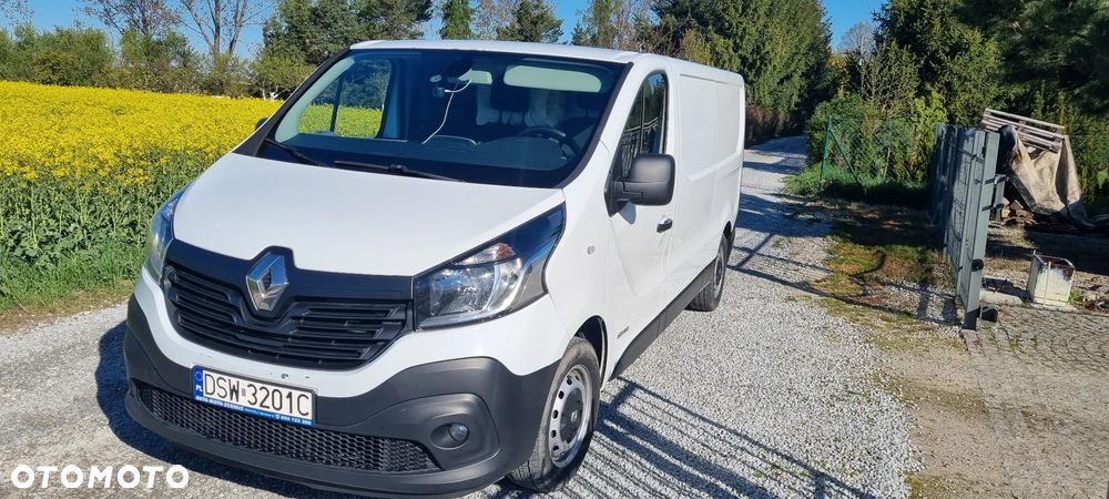 Renault TRAFIC - 1
