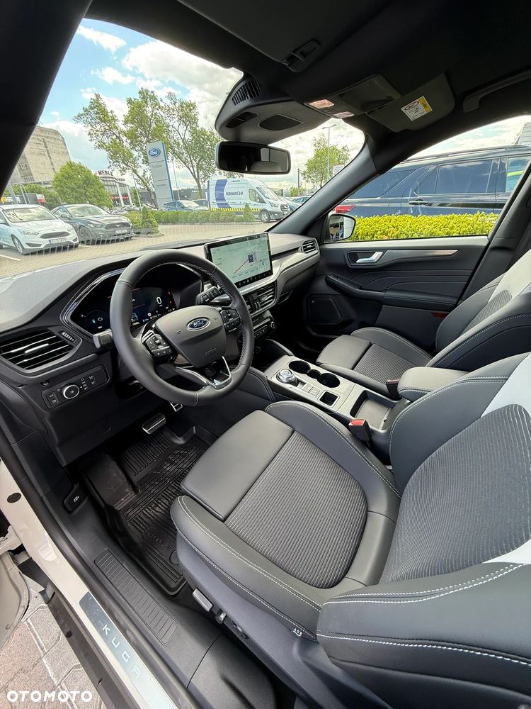 Ford Kuga 2.5 FHEV FWD Sound Edition eCVT - 31
