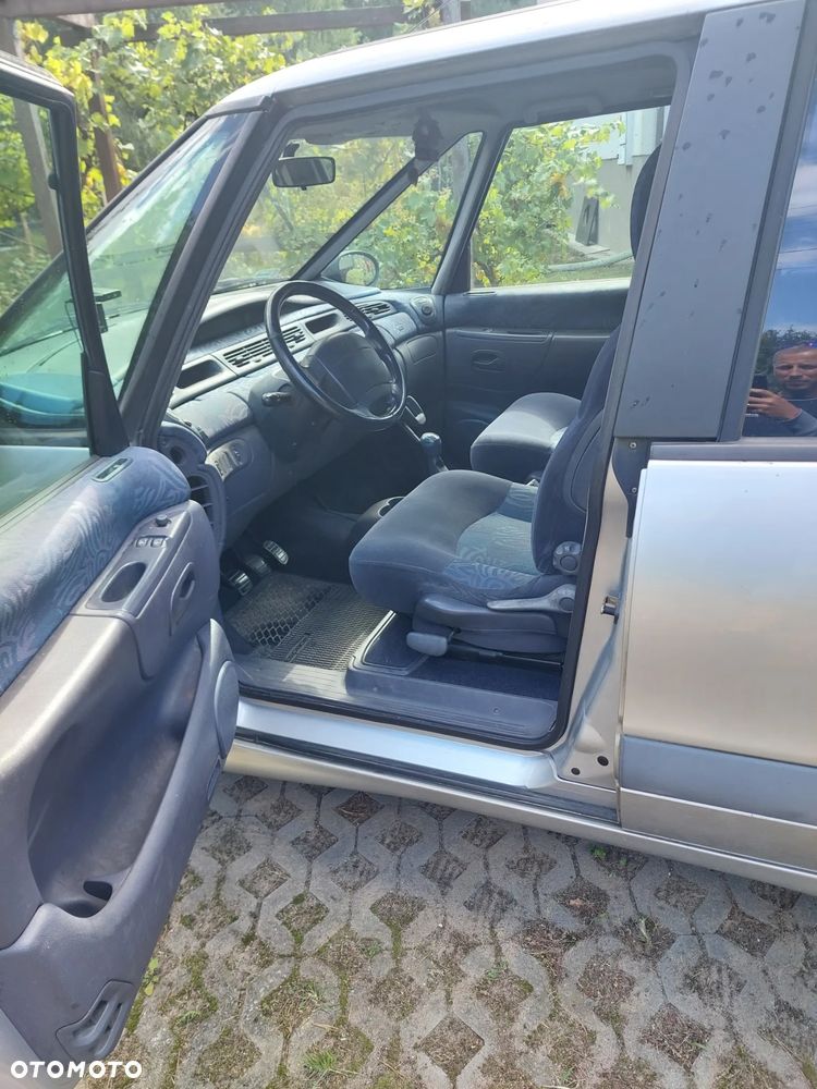 Renault Espace 2.2 TD RT - 2