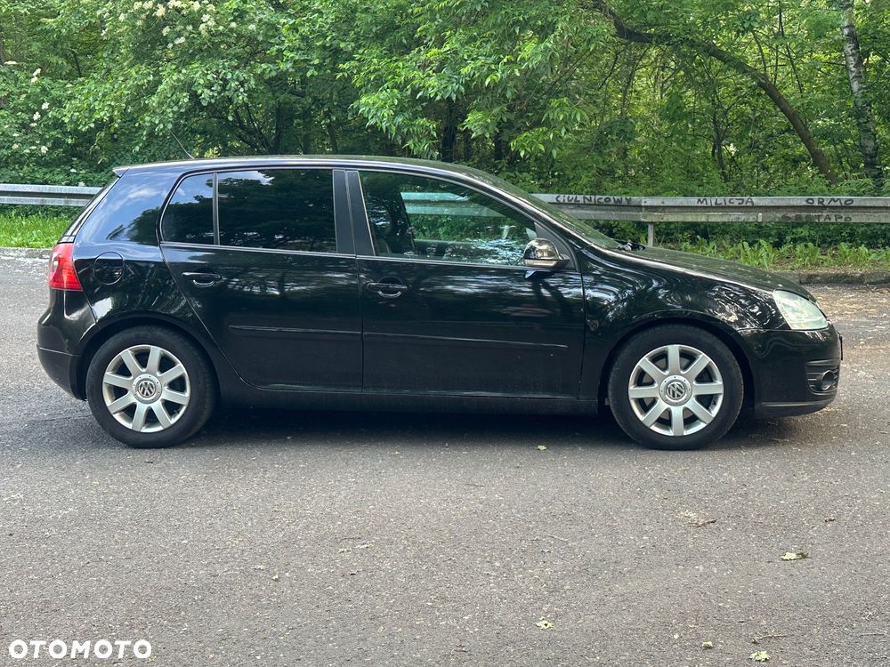Volkswagen Golf 2.0 TDI DPF GT - 3