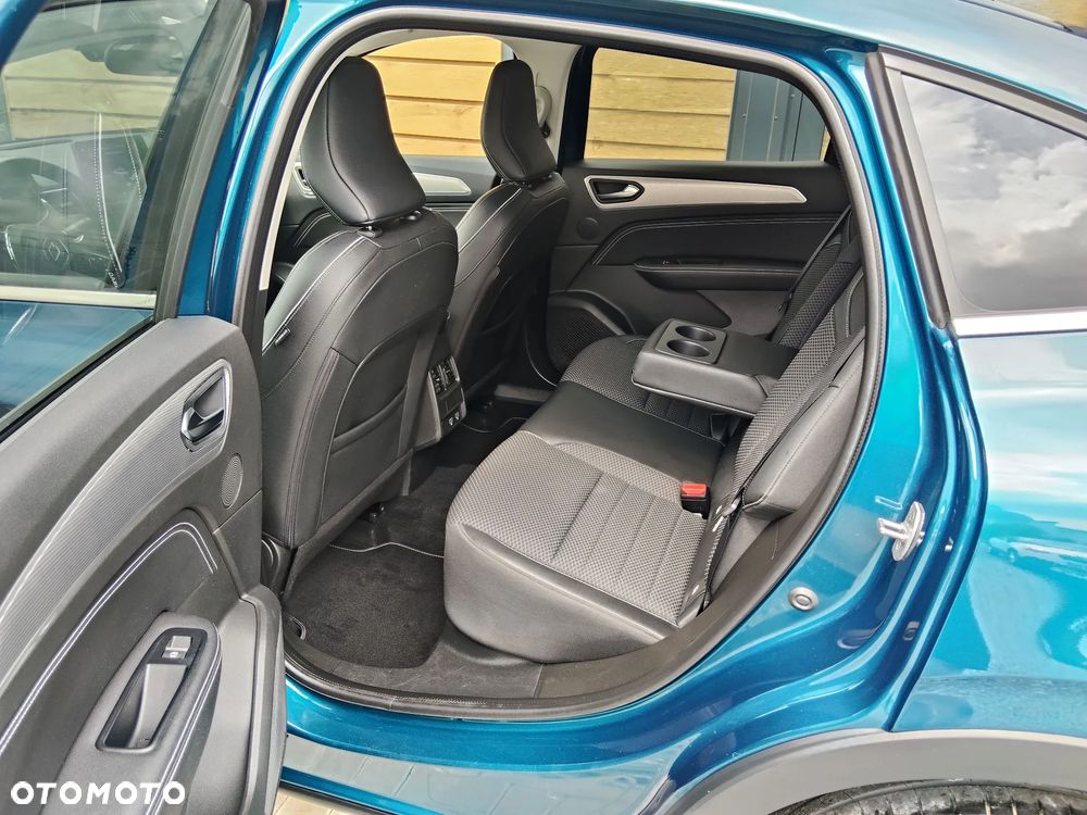 Renault Arkana TCe Mild Hybrid 140 EDC Techno - 30