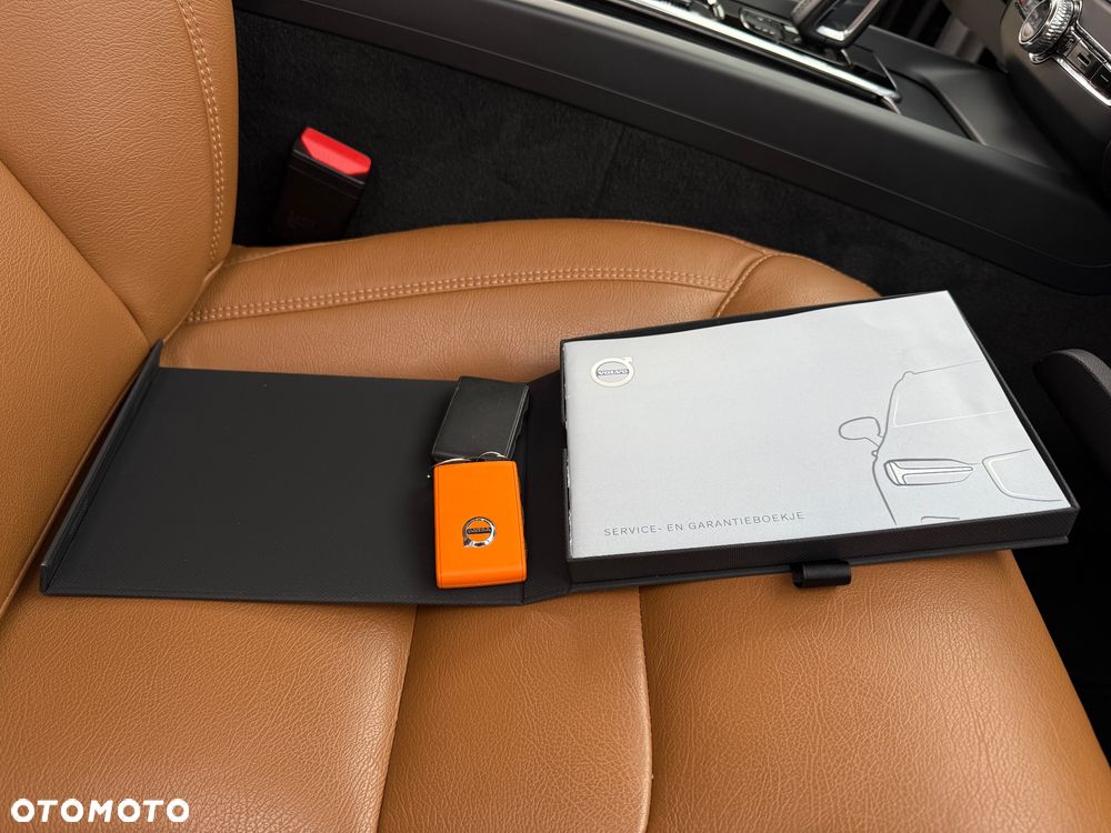 Volvo XC 60 B4 B Geartronic Momentum Pro - 30