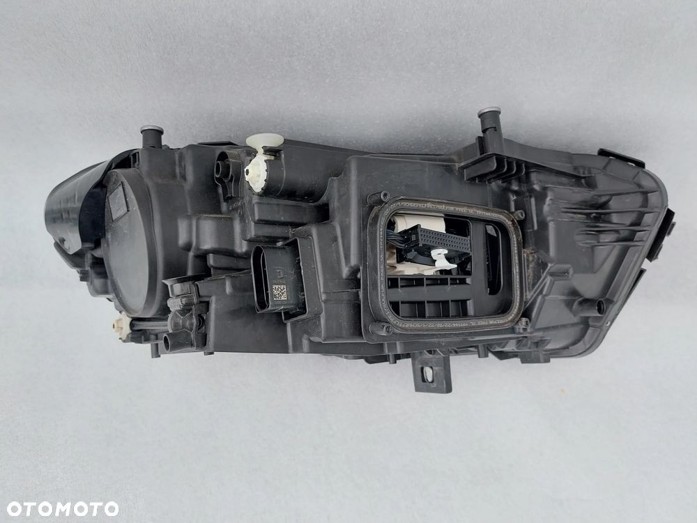 Lampa lewa lewy przód Mercedes A Klasa W177 - 6
