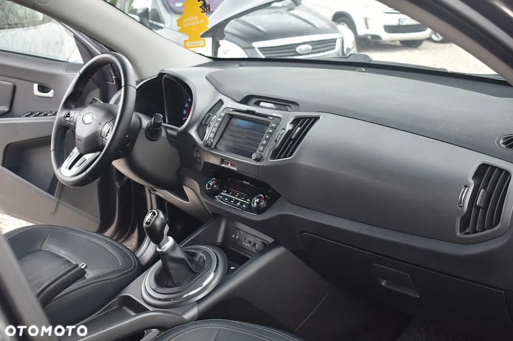 Kia Sportage 1.7 CRDI 2WD Spirit - 23