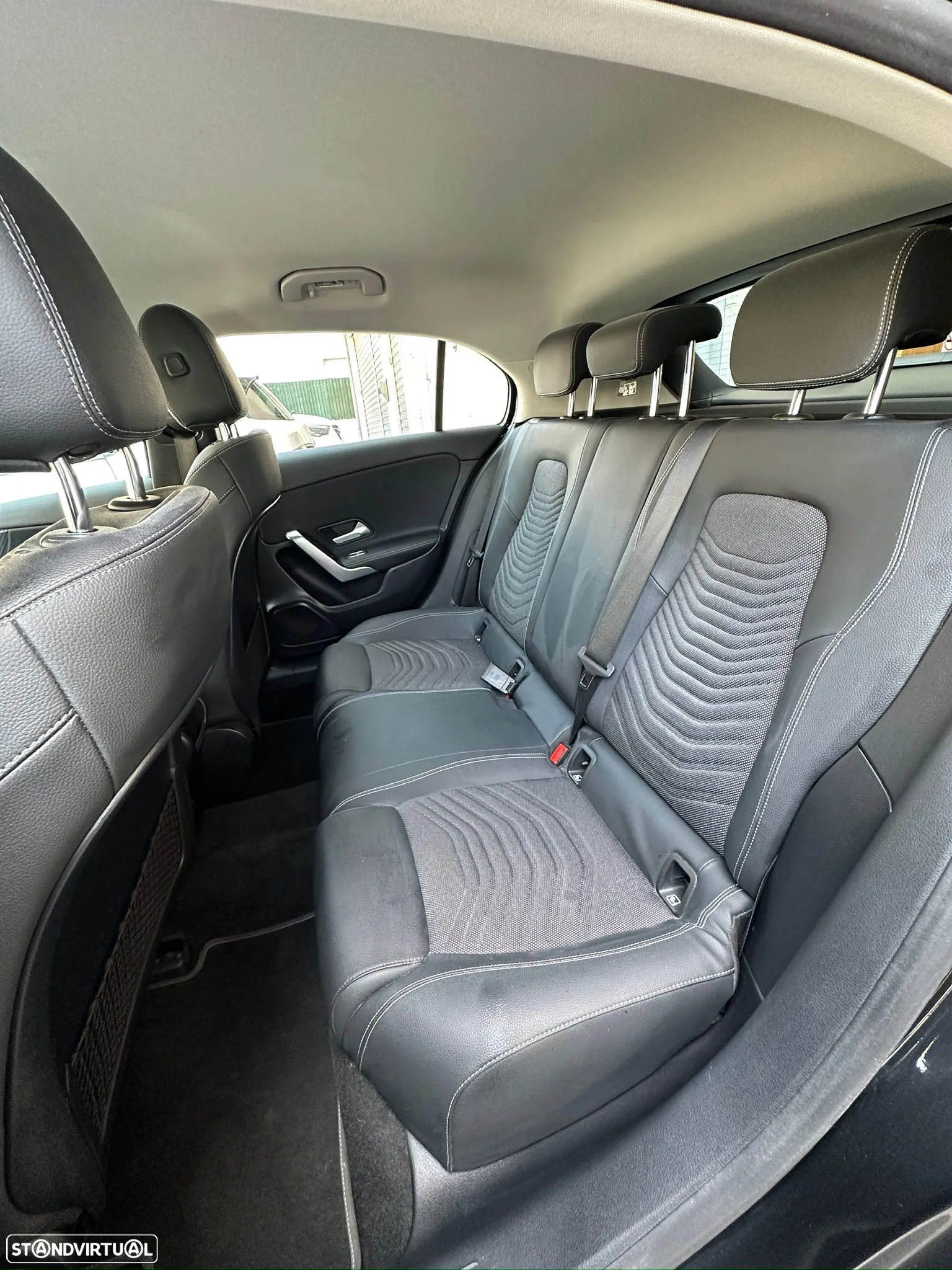 Mercedes-Benz A 250 e Style Plus - 10