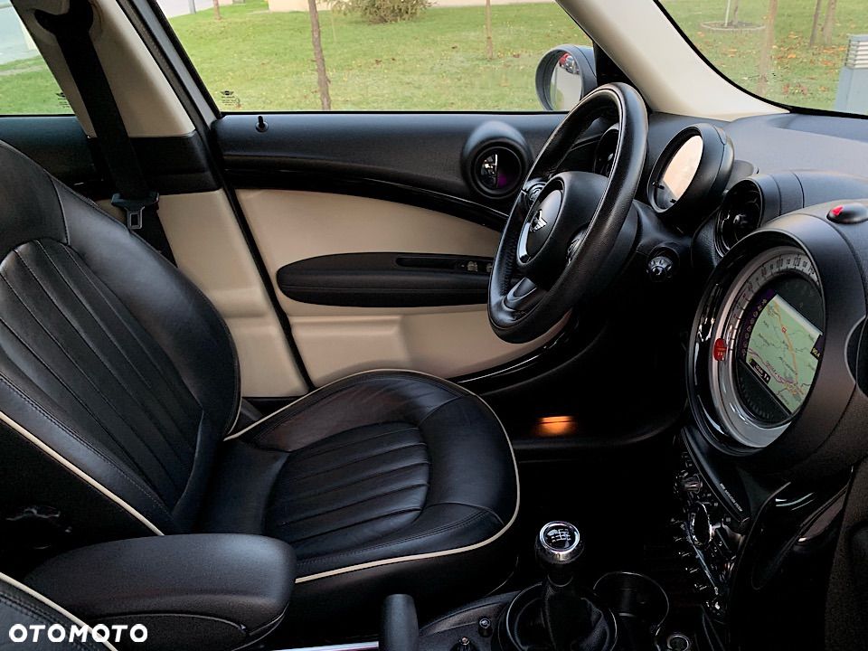 MINI Countryman Cooper SD All4 - 32