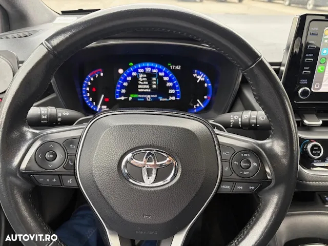 Toyota Corolla - 11