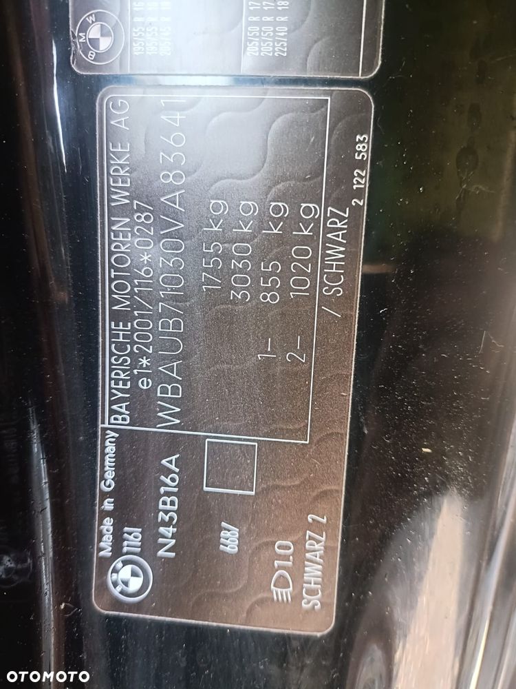 BMW Seria 1 116i - 16