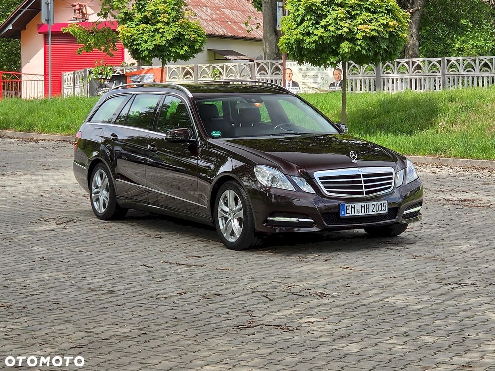 Mercedes-Benz Klasa E 250 CDI DPF BlueEFFICIENCY Avantgarde - 3