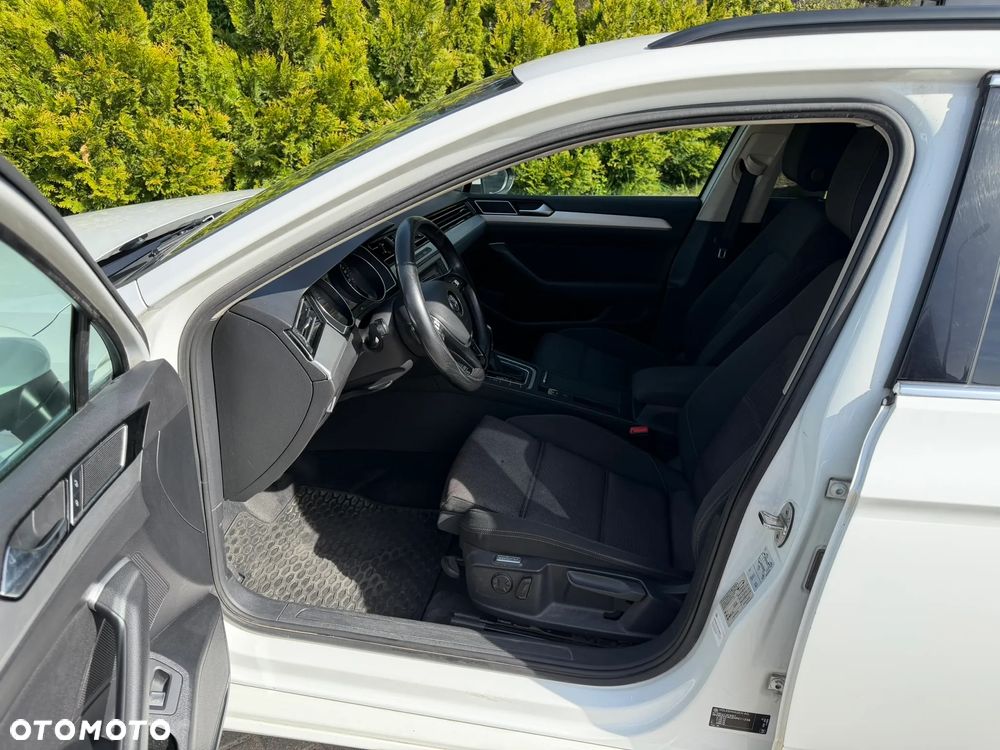 Volkswagen Passat 2.0 TDI BMT Comfortline DSG - 12