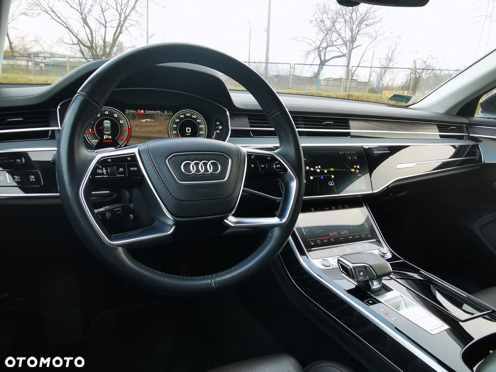 Audi A8 L 60 TFSI mHEV Quattro Tiptr - 14
