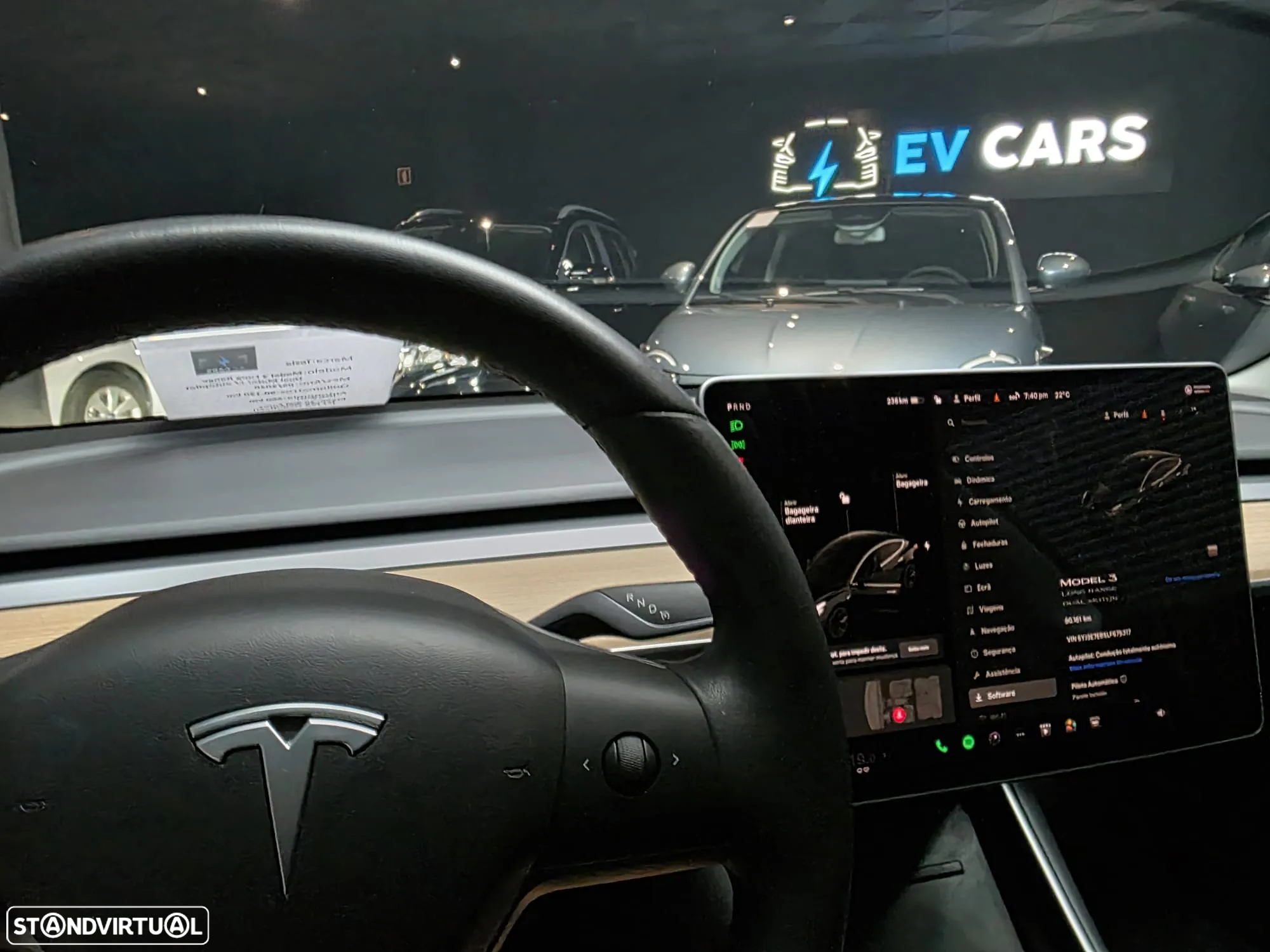 Tesla Model 3 Long-Range Dual Motor AWD - 25