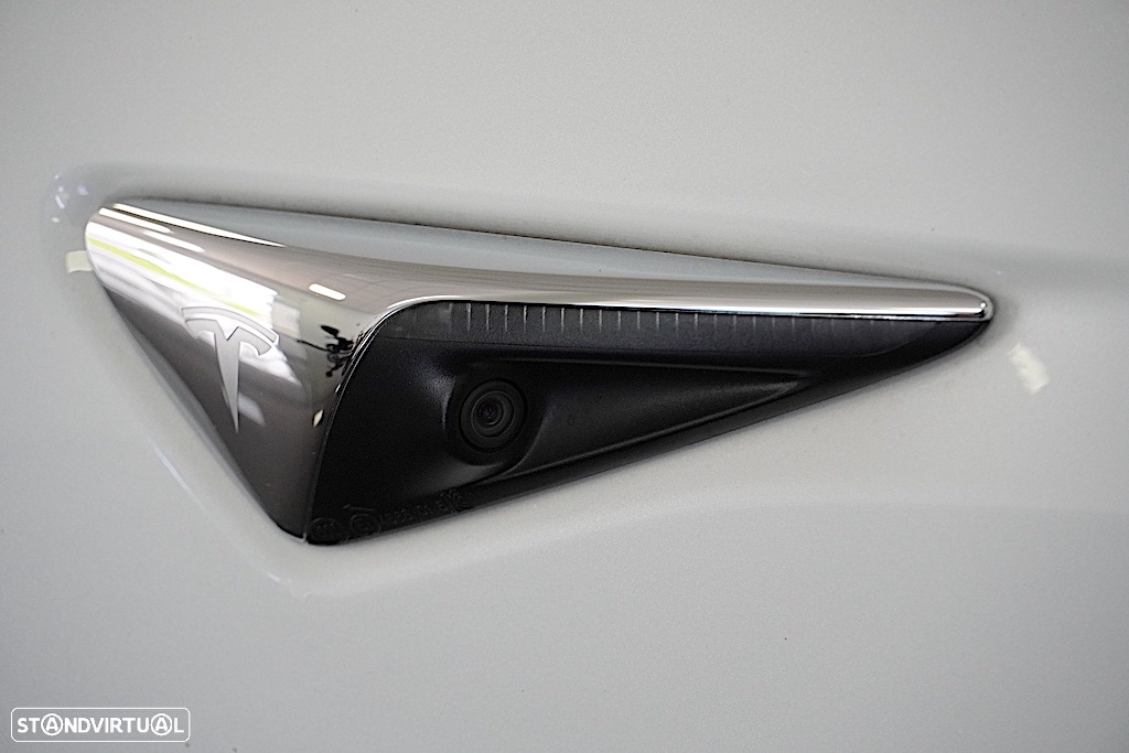 Tesla Model 3 Long Range AWD Dual Motor - 46