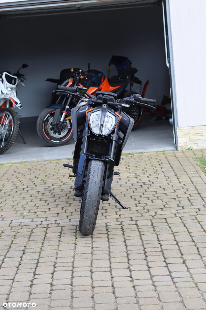 KTM Duke 790 - 9