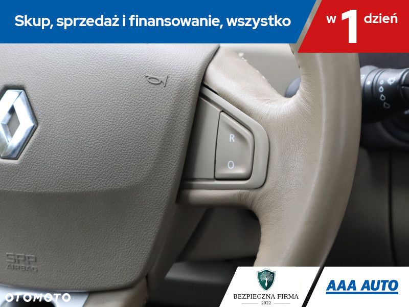 Renault Scenic - 17