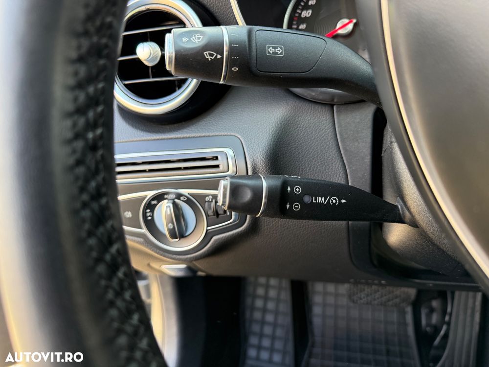 Mercedes-Benz C - 19