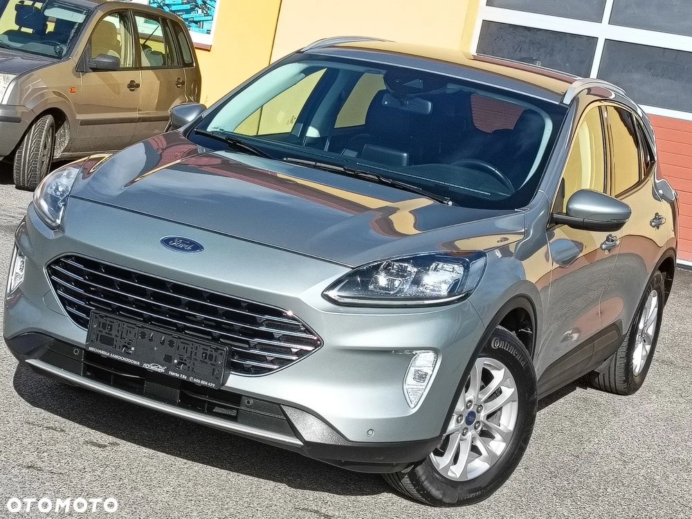 Ford Kuga - 12