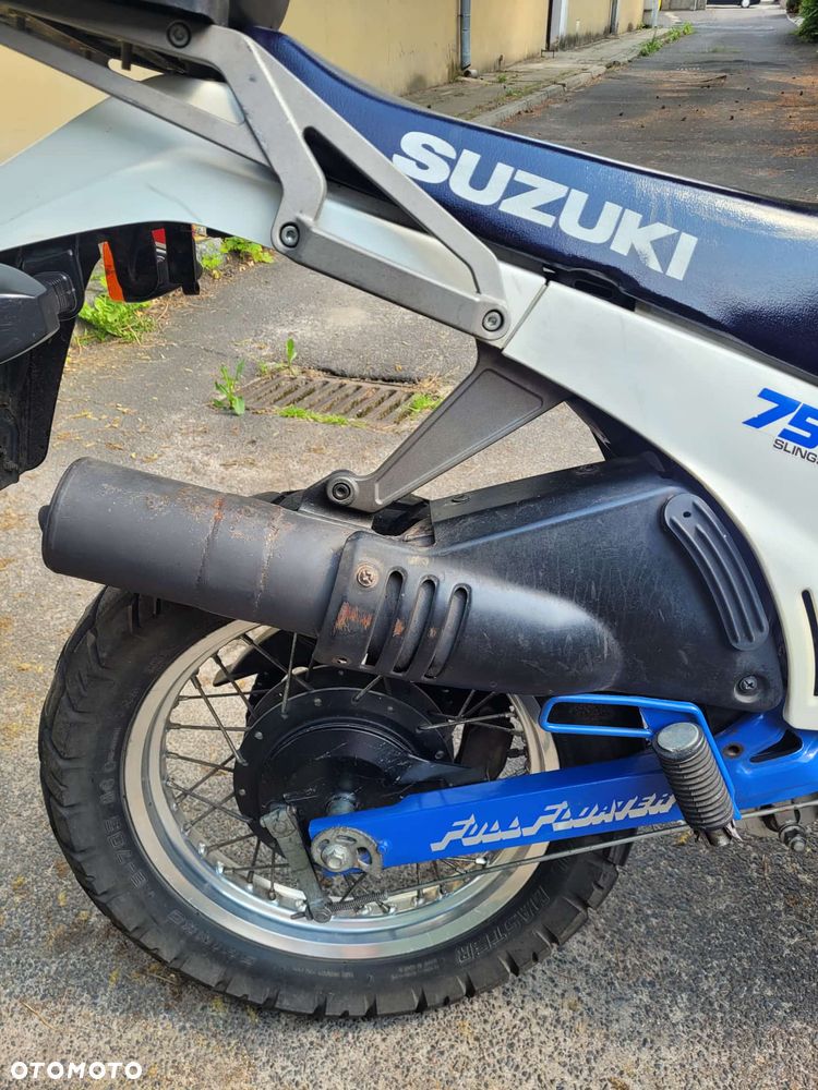 Suzuki DR - 9